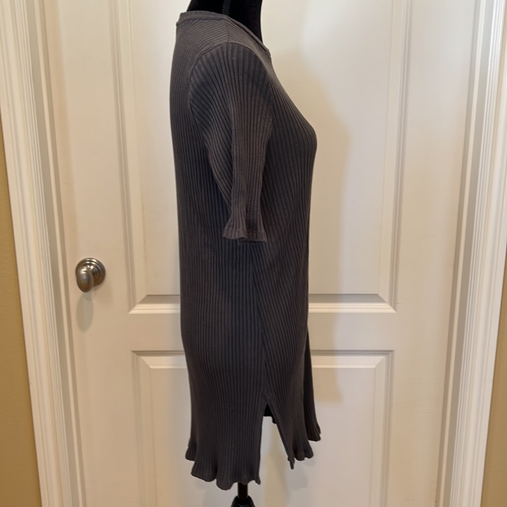 Eileen Fisher grey short sleeve tunic size large